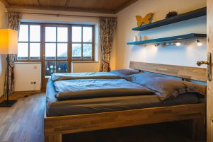 16_Chalet_Crown_of_the_Alps_bedroom_3